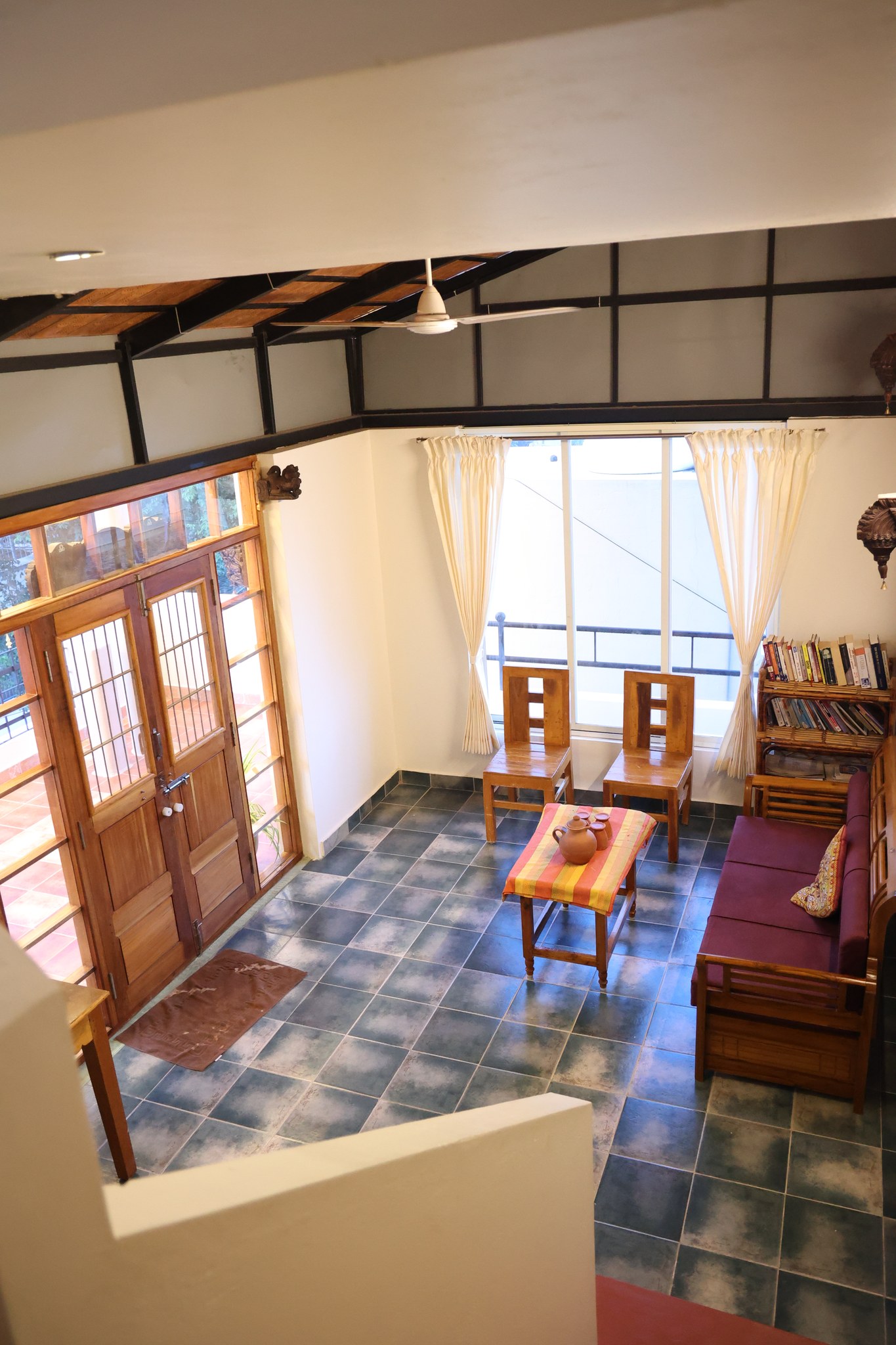 Guest House Common Roof