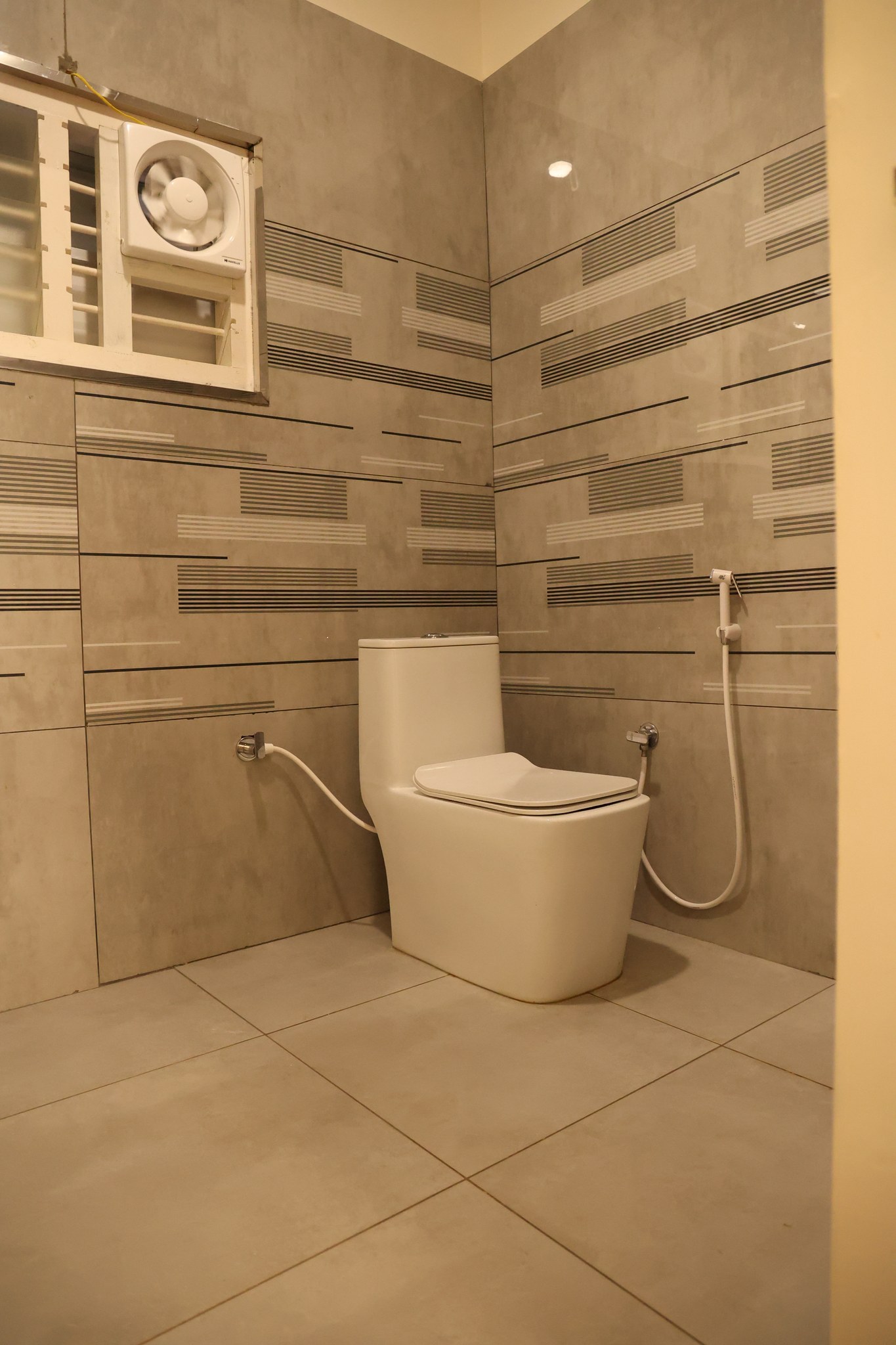Guest House Bath Tiles