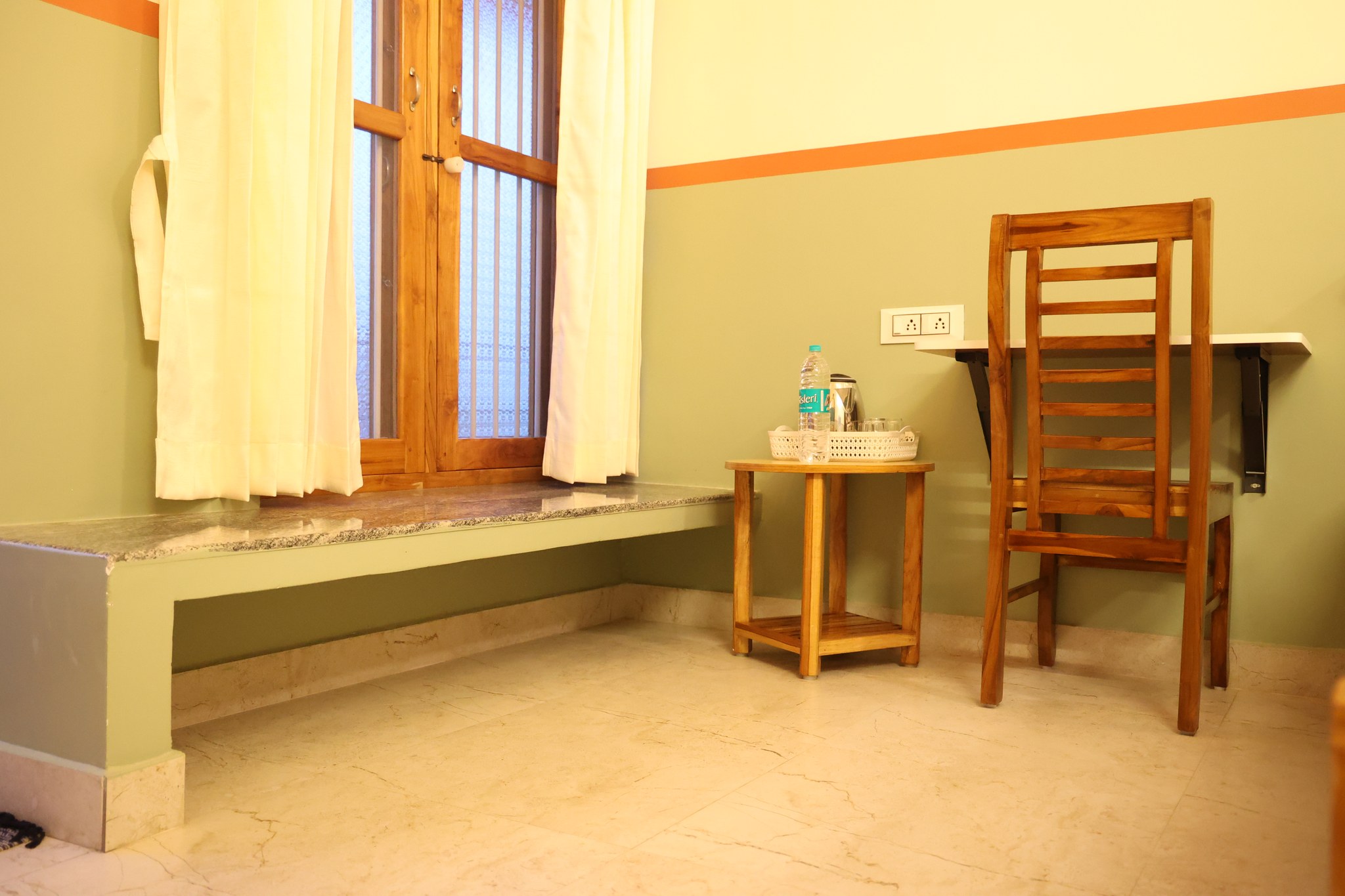 Guest House Facility Mirror