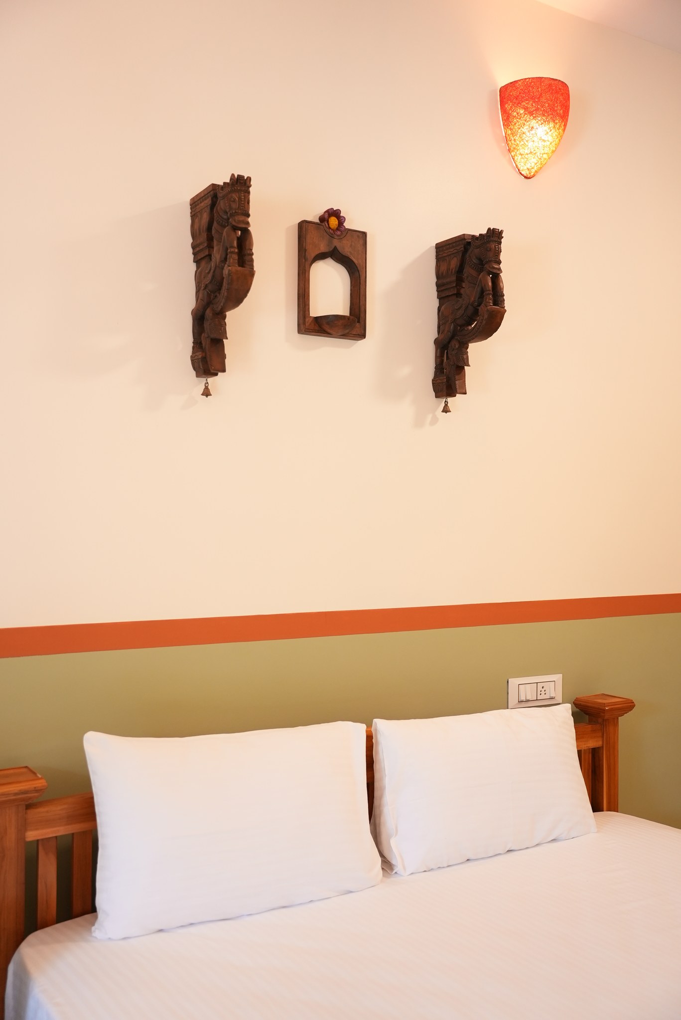 Guest House Hillview Mirror