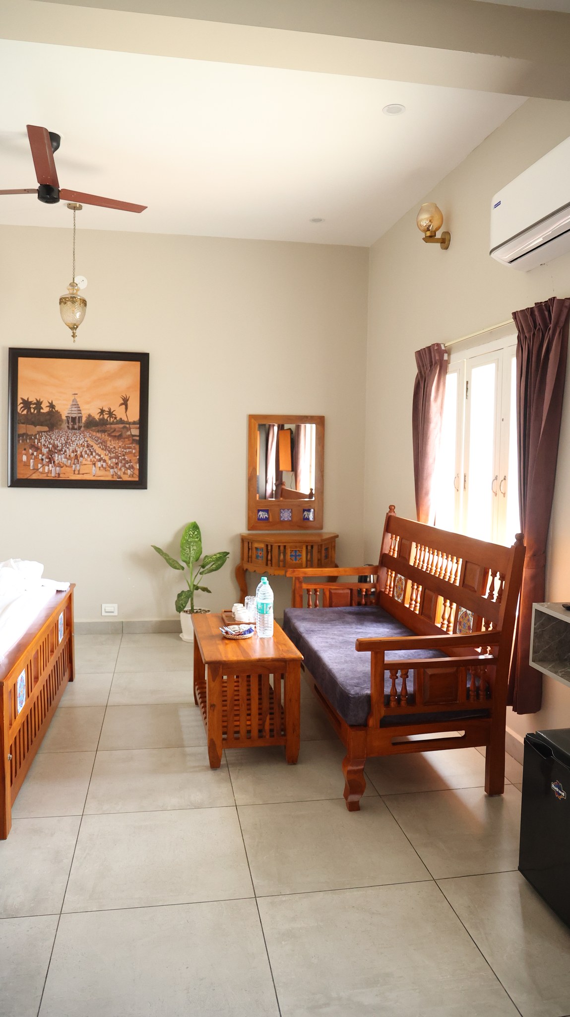 Suite Lounge